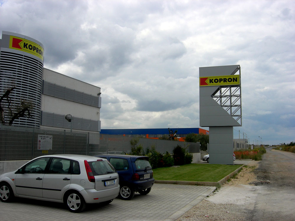 M&M ARCHITETTURA KOPRON SUD